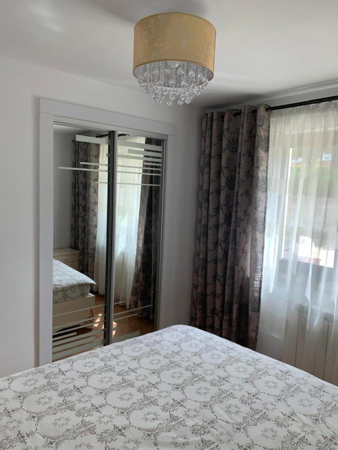 Apartament Micsunelelor Cu Parcare Privata ヤシ エクステリア 写真