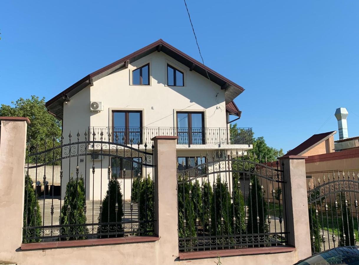 Apartament Micsunelelor Cu Parcare Privata ヤシ エクステリア 写真